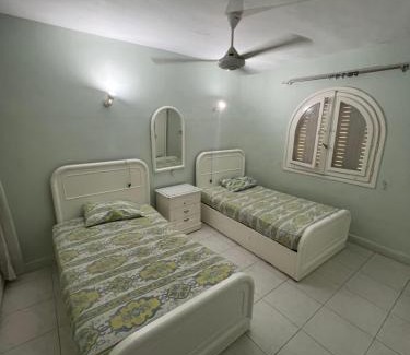 Borg el Arab Apartamento | قرية سيدى كرير القوات المسلحة Chalet ground floor Kreer Armed forces Resort North coast k34 شاليه أرضى ثلاث غرف قرية سيدى كرير ق م For Egyptians families only