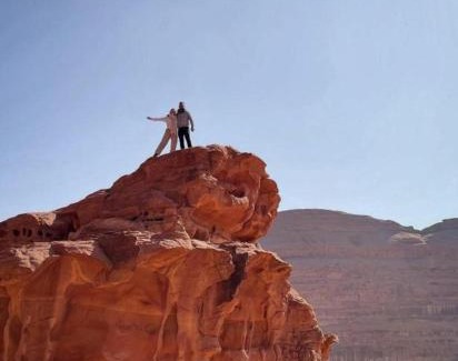 Wadi Rum Otro | مخيم نجوم رم