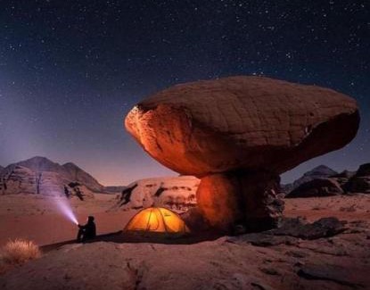 Wadi Rum Otro | مخيم نجوم رم