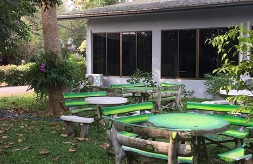 Lam Luk Ka Hotel | ทิลแลนด์เซีย รีสอร์ท