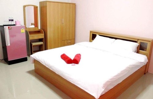 Nai Mueang Hotel | พีพีเพลส