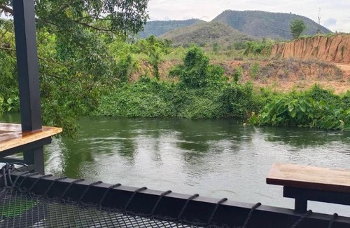 Kaeng Krachan Otro | โรงแรมบ้านสวน ริเวอร์ รีสอร์ท