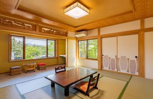 Kusatsu Onsen Hotel | くさつのお宿 清重館 Kiyoshigekan 素泊りの宿