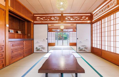 Izumi Casa | ジャングリアすぐ近くのGrandmas House 山の宿は一棟貸でBBQ可能