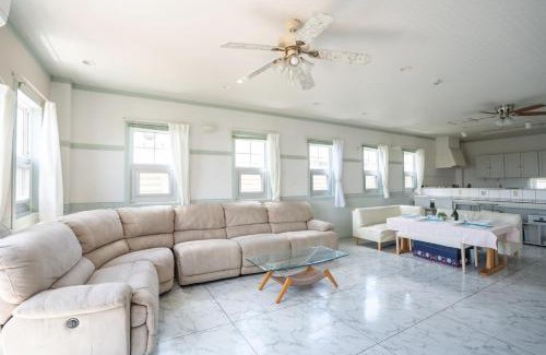 Kadena-cho Apartamento | マリナベイToya