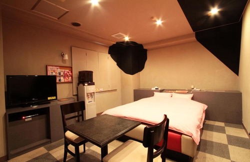 Nagaoka Hotel | レストロヴェスト