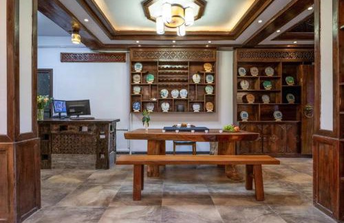 Dayan Old Town Casa | 丽江金美客栈