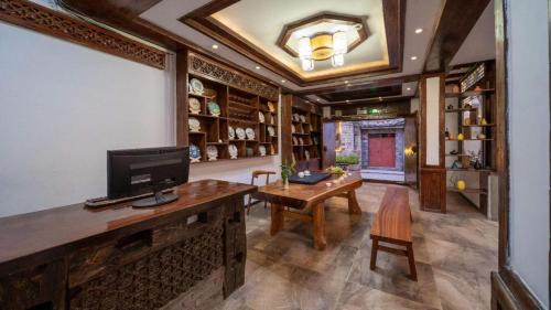 Dayan Old Town Casa | 丽江金美客栈