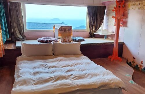 Ruifang Casa | 九份市下巷石屋民宿