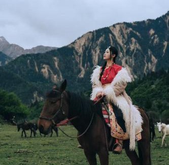 Jiuzhaigou Hotel | 九寨沟阿布氇孜民宿-九寨沟景区免费接送 Jiuzhaigou Valley Abluzi B&B-Free shuttle service to Jiuzhaigou Scenic Area