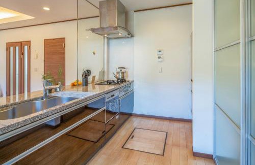 Futo Casa | 伊豆大室高原ー対話の家ー最大8名BBQ付ーIzu Dialogue House