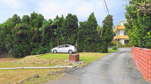 Motobu Casa | 古民家コテージ やんばるの家 "Yanbaru house" Traditional Okinawa Cottage