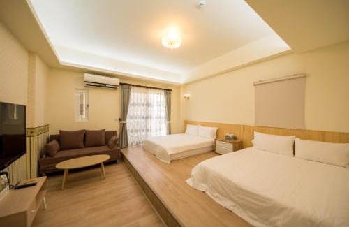 Taitung City Centre Cama Y Desayuno | 台東市區 森白屋 六人 八人 十二人 包棟民宿