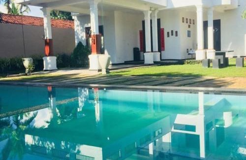 Negombo Hotel | 同福客栈