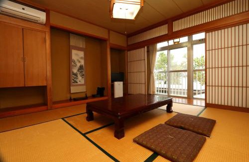 Karatsu Hotel | 城下町に佇む癒しの宿 旅館 大政