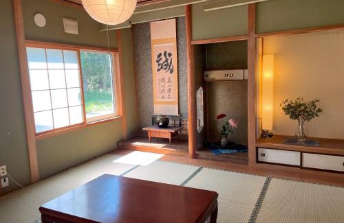 Furano Casa | 大人数の家族旅行に!BBQ/シアタールーム/カラオケ/日本庭園