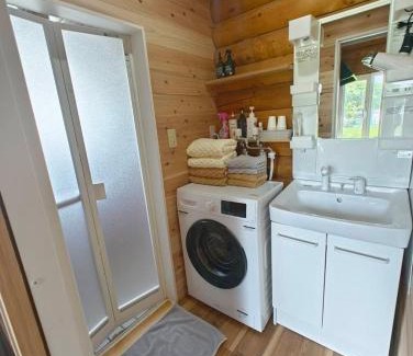 Shiraoi Casa | 天然温泉付ログハウス ヴィレッジR 4名様まで同一料金 屋根付bbq設備あり