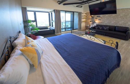 Toucheng Apartamento | 宜蘭頭城A Happy Birthday 私人溫泉 海景 蘭陽夜景大陽台無邊際泳池