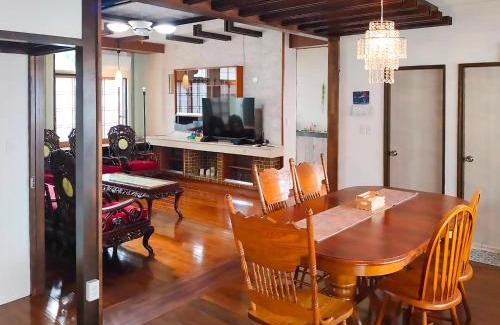 Tsuboya Villa | 最大14人 駐車縦列4台可能 個室4部屋 広々戸建て 国際通りと牧志駅まで徒歩5分 わらゆんＳｏヴィラ壺屋