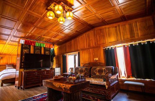 Shangri-La Casa | 月夜精品民宿