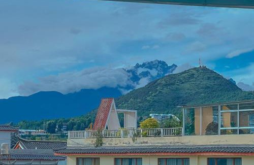 Dayan Old Town Casa | 木心居南门机场大巴店Muxin INN