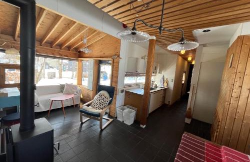 Iwamizawa Apartamento | 民泊 山の家 フィンランド式サウナ付き一軒家