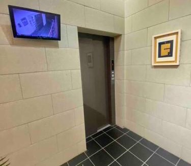 Chikusa Ward Apartamento | 『沙羅居の森Suite』便利な名古屋都心部の高級デザイナーズマンション50 ㎡ まるごと貸切最大7名