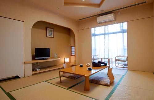 Kawachinagano Hotel | 河内長野荘