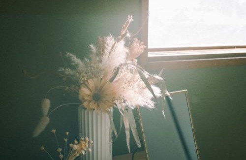 Mima Casa | 泊まれる本屋 まるとしかく