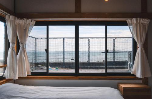 Choshi Casa | 港に停泊する町のフロント moyai 舫