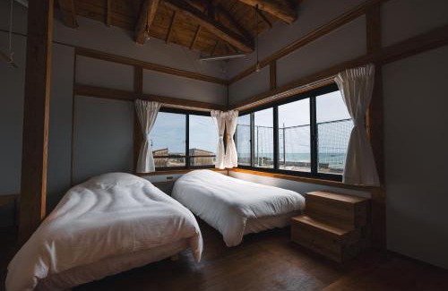 Choshi Casa | 港に停泊する町のフロント moyai 舫