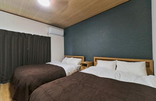 Inuyama Apartamento | 犬山口駅10分 80インチ映画館有 無料駐車場 ベッド6台 ソファベッド1台 83平米 最大10名宿泊可