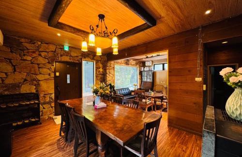 Hakone Chalet De Esquí | 箱根シャレー コンビニ近く 海賊船に乗ろう 徒歩3分で富士山ビュー 箱根中心