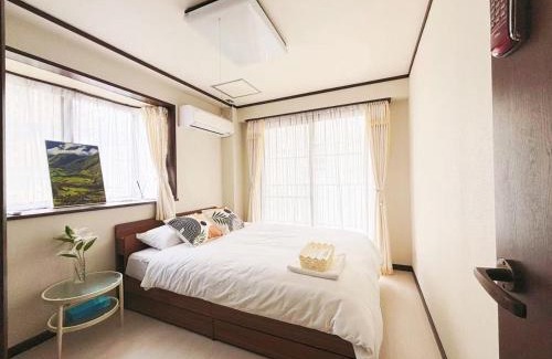 Kawaguchi Apartamento | 花乃郷 川口b 駅徒歩5分 上野 秋葉原 東京直通 池袋 新宿20分圏内 WiFi付き 洋室 温泉施設近く