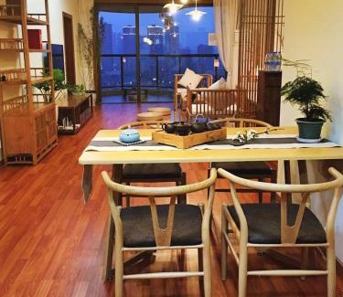Yuzhong Apartamento | 重庆两江云之上江景民宿意