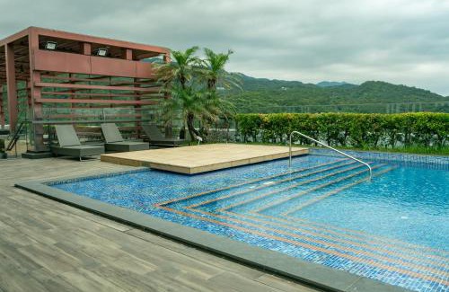 Toucheng Apartamento | 頭城 望嶼之家 海景溫泉民宿 Sea View & Hot Spring House