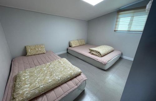 Unseo-dong Cama Y Desayuno | 뚠하우스3