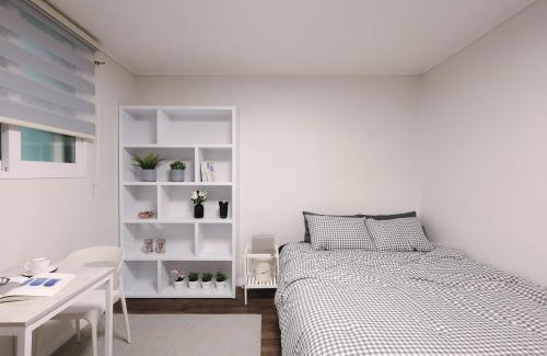 Bucheon Hotel | 부천 인생호텔