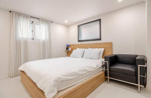 Seongbuk-gu Apartamento | 서울 성북 D'enough House