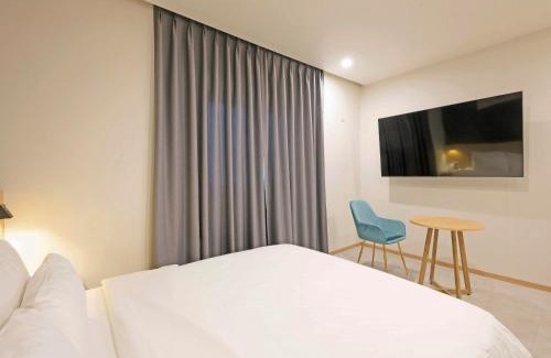 Palyong-dong Hotel | 창원 호텔 레오 팔용점