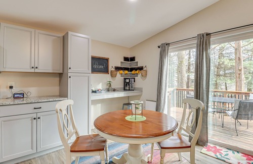 Jim Thorpe Cabina | 1/2 Mi to Bear Creek Lake: Gem w/ Fire Pit!