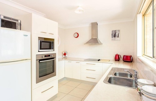 Tuncurry Villa | 1/4 Huntly Close Family Villa