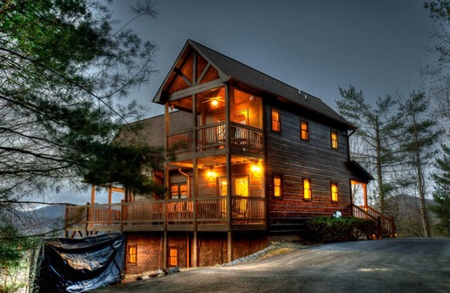 Mineral Bluff Cabina | 1 Amazing View by Escape to Blue Ridge