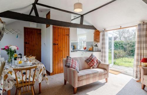 Hainford Casa | 1 bed in Wroxham 87414