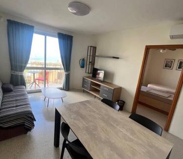 Il-Balluta Apartamento | 1 Bedrm Apt Seaview Balluta Bay (8)