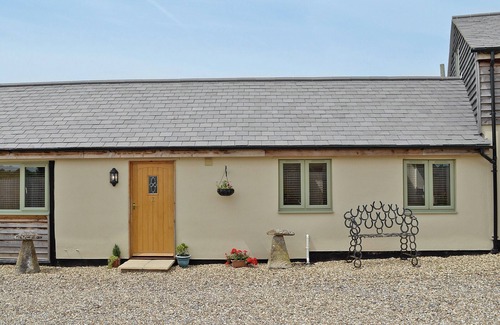Broad Hinton Cabaña | 1 bedroom accommodation in Binknoll, near Royal Wootton Bassett