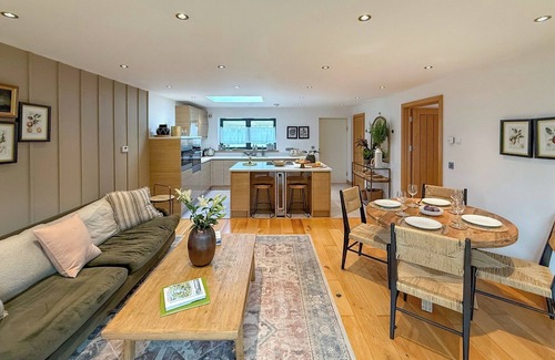 Carnon Downs Chalet De Esquí | 1 bedroom accommodation in Carnon Downs