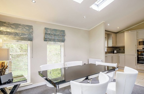 Congleton Chalet De Esquí | Alojamiento de 2 habitaciones en Eaton, Congleton