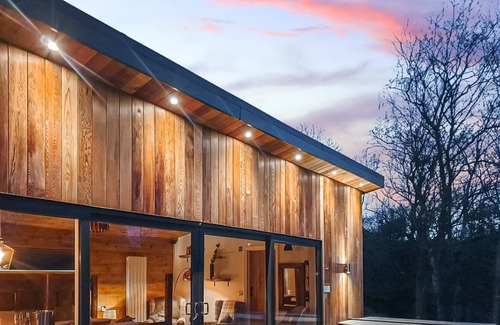 Mochdre Chalet De Esquí | Alojamiento de 1 habitaciones en Mochdre, Newtown