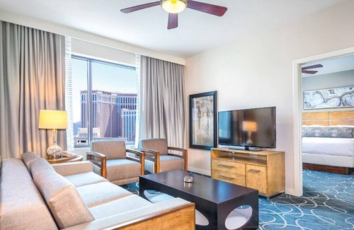 Las Vegas Complejo | 1 bedroom dlx condo at Desert Blue Resort, sleeps 4